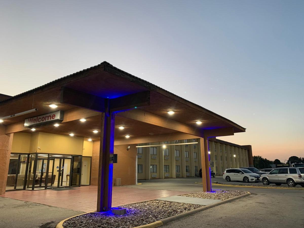 Travelodge By Wyndham Odessa Exterior foto